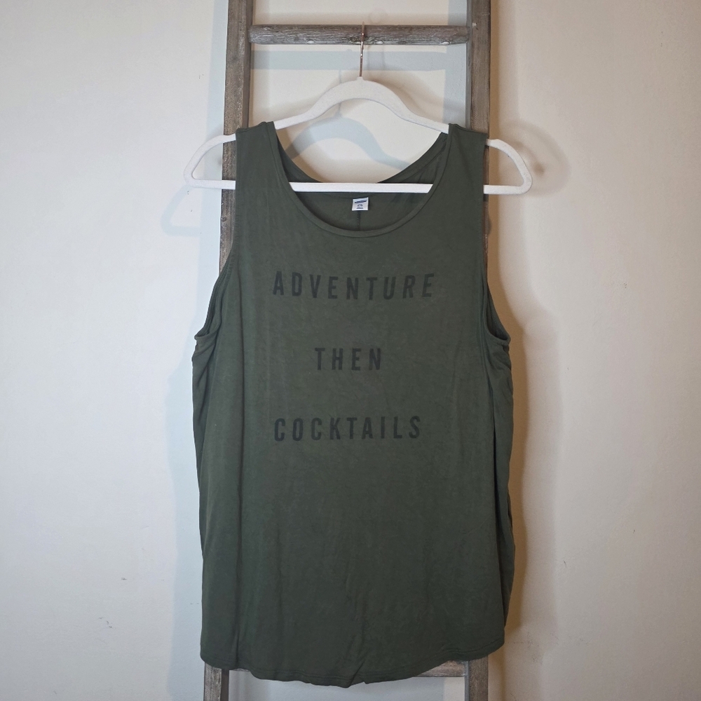 ⭐️40% Off⭐️ Old Navy Tank Tops - Set of 3 - Picture 4 of 11